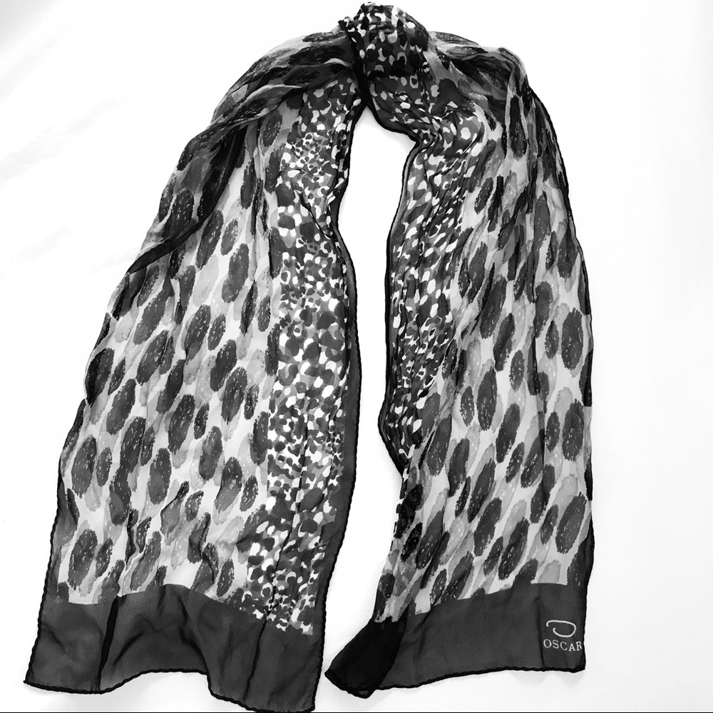 Oscar De La Renta silk scarf